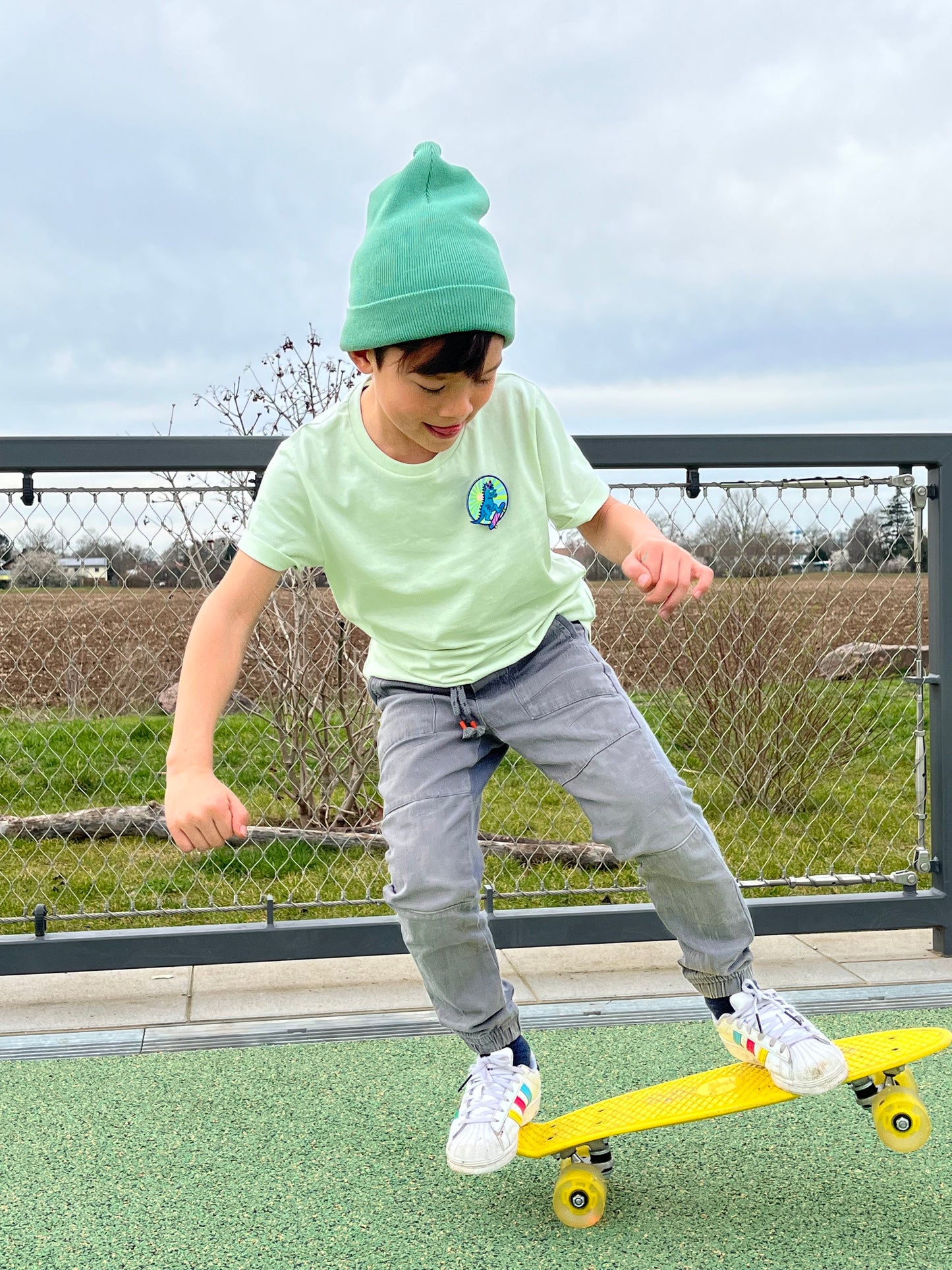 KIDS T-SHIRT "PEAR-A-DISE"